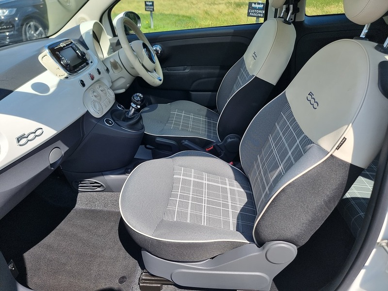 Fiat 500 Lounge - U7534