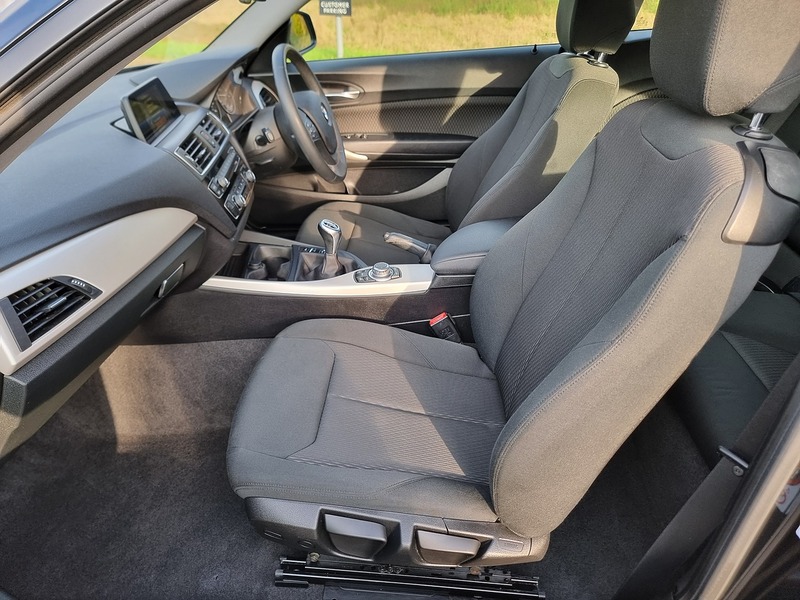 BMW 1 Series 118i SE - U91008