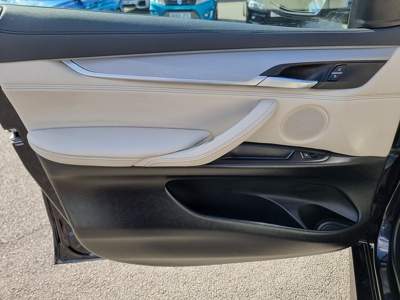 BMW X6 M50d - U91013