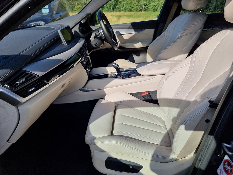 BMW X6 M50d - U91013