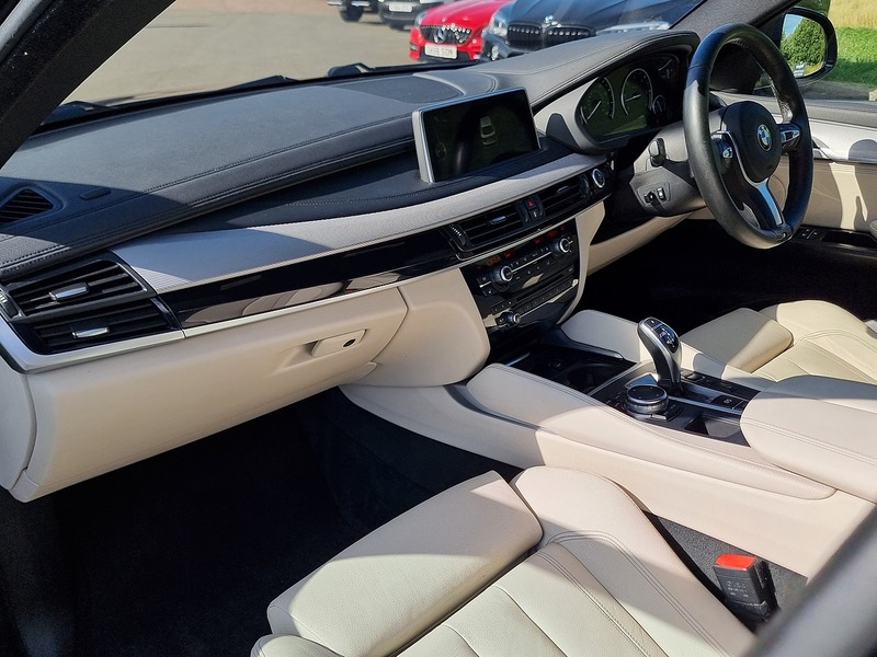 BMW X6 M50d - U91013