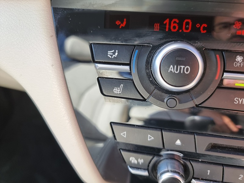 BMW X6 M50d - U91013