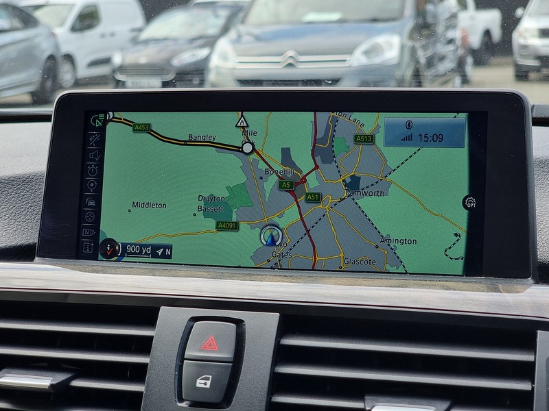 BMW 4 Series 420d Luxury - U91015