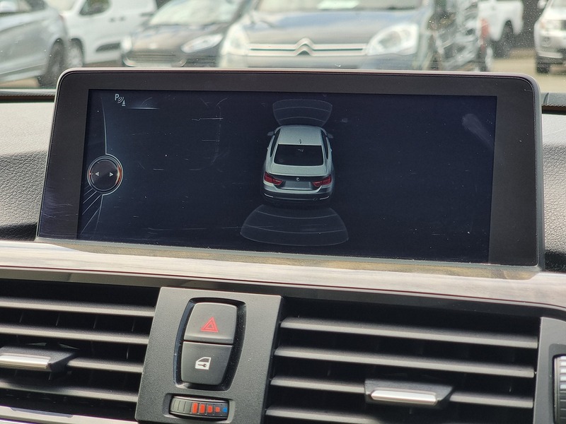 BMW 4 Series 420d Luxury - U91015