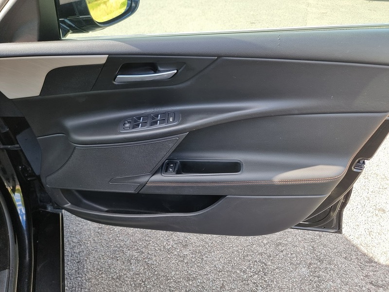 Jaguar XE d Prestige - U91030