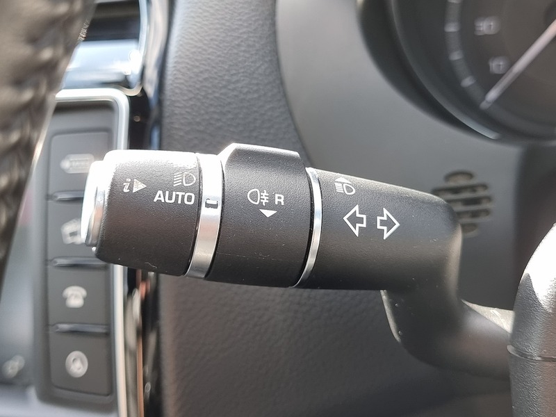 Jaguar XE d Prestige - U91030