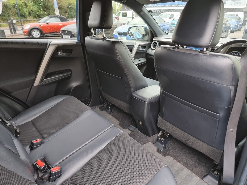 Toyota RAV4 D-4D Icon - U91033