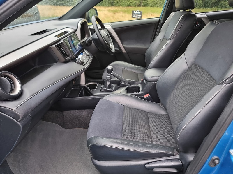 Toyota RAV4 D-4D Icon - U91033