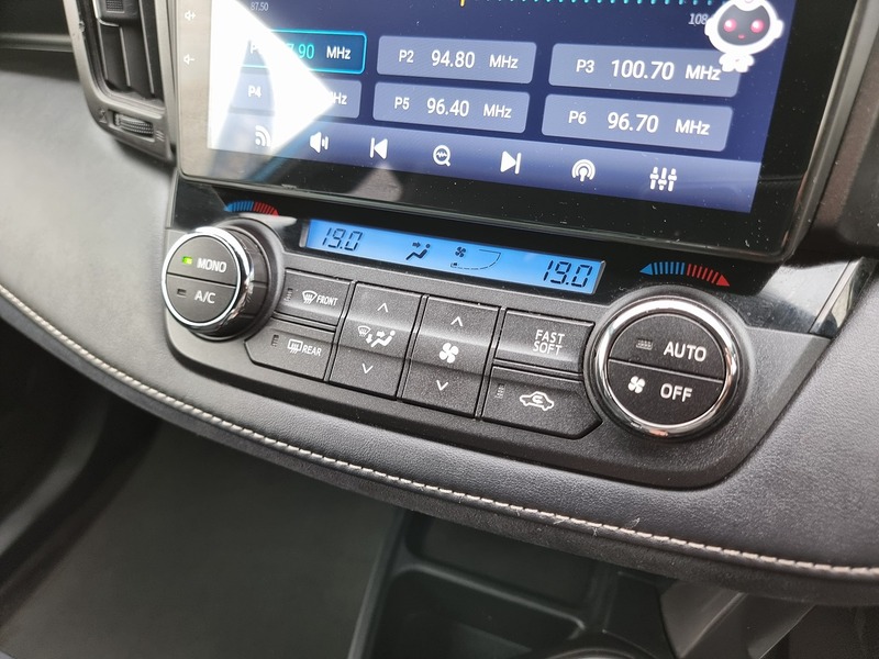 Toyota RAV4 D-4D Icon - U91033