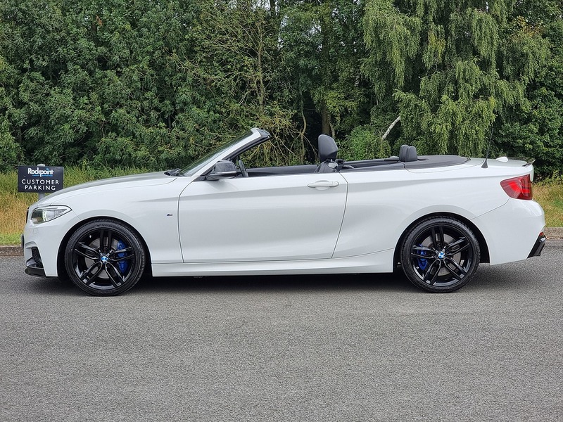 BMW 2 Series 220d M Sport - U91039