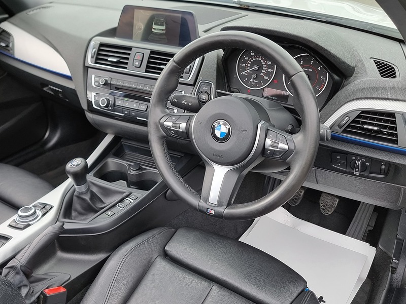 BMW 2 Series 220d M Sport - U91039