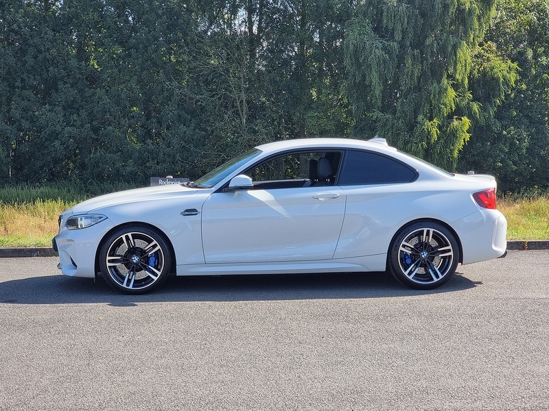 BMW M2 i - U91046