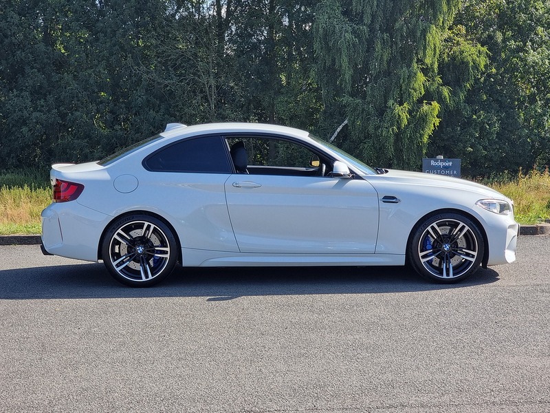 BMW M2 i - U91046