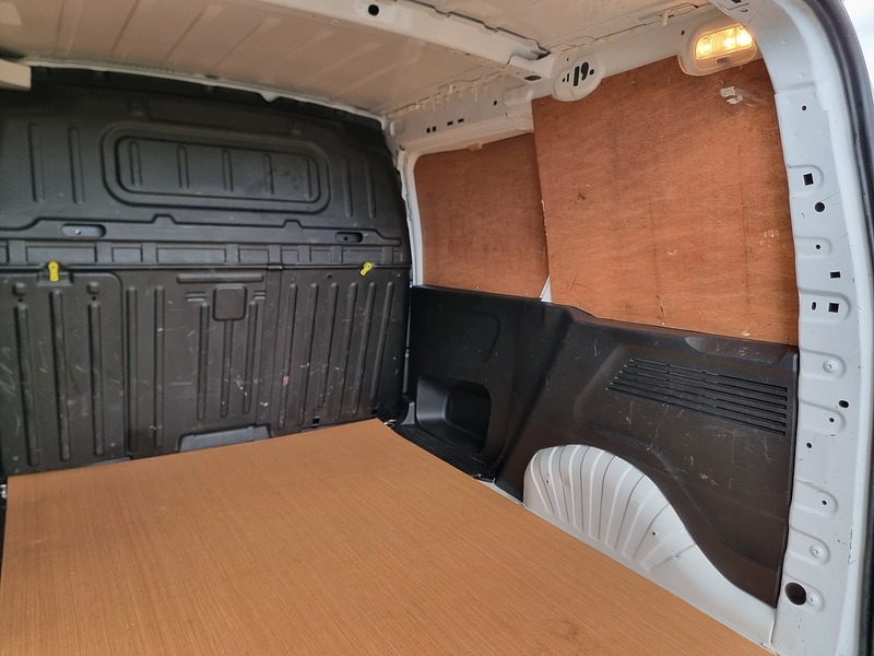 Peugeot Partner BlueHDi 1000 Professional - U91068