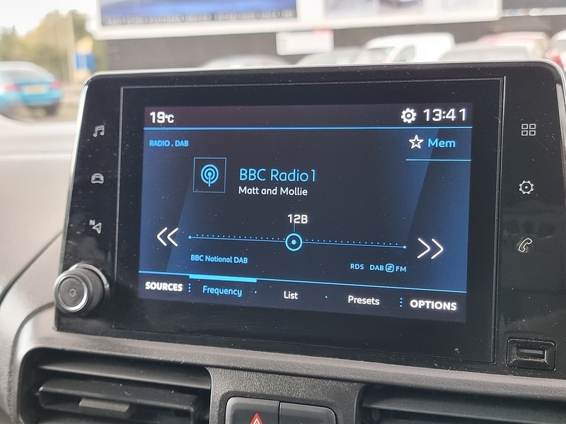Peugeot Partner BlueHDi 1000 Professional - U91068