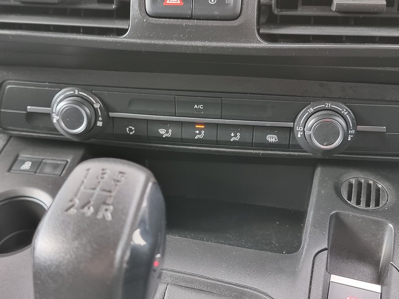 Peugeot Partner BlueHDi 1000 Professional - U91068