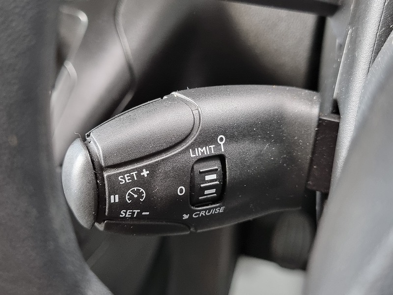 Peugeot Partner BlueHDi 1000 Professional - U91068
