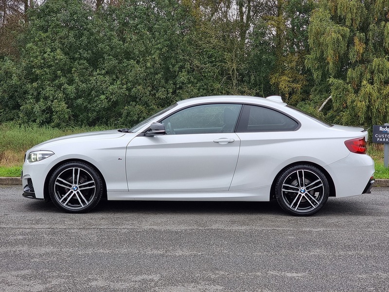 BMW 2 Series 218d M Sport - U91074