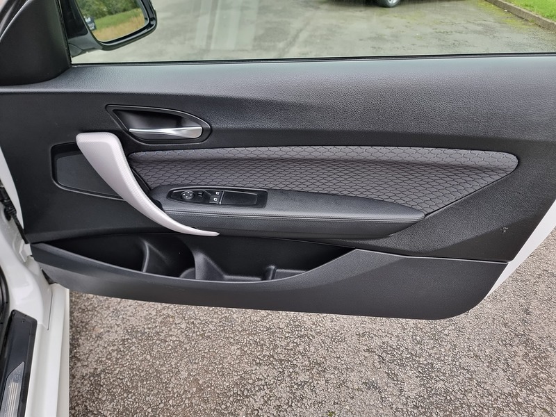 BMW 2 Series 218d M Sport - U91074