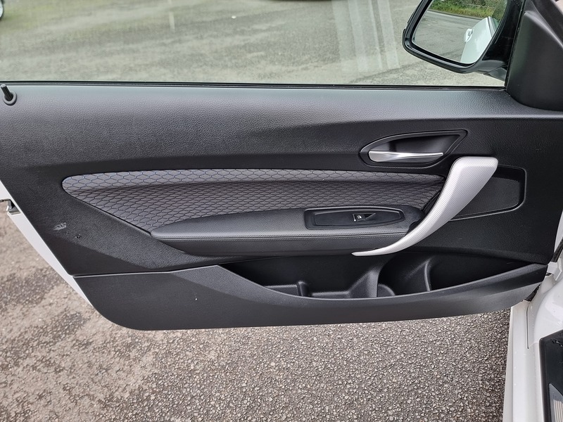 BMW 2 Series 218d M Sport - U91074