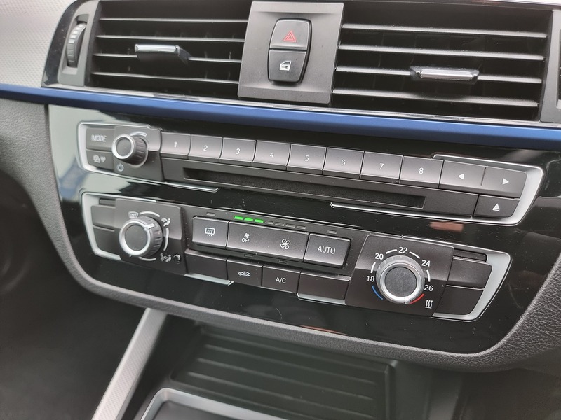 BMW 2 Series 218d M Sport - U91074