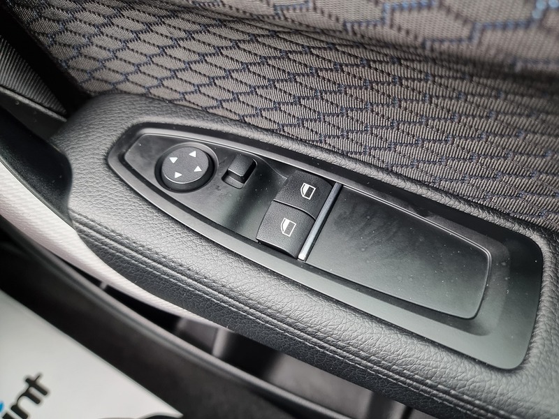 BMW 2 Series 218d M Sport - U91074