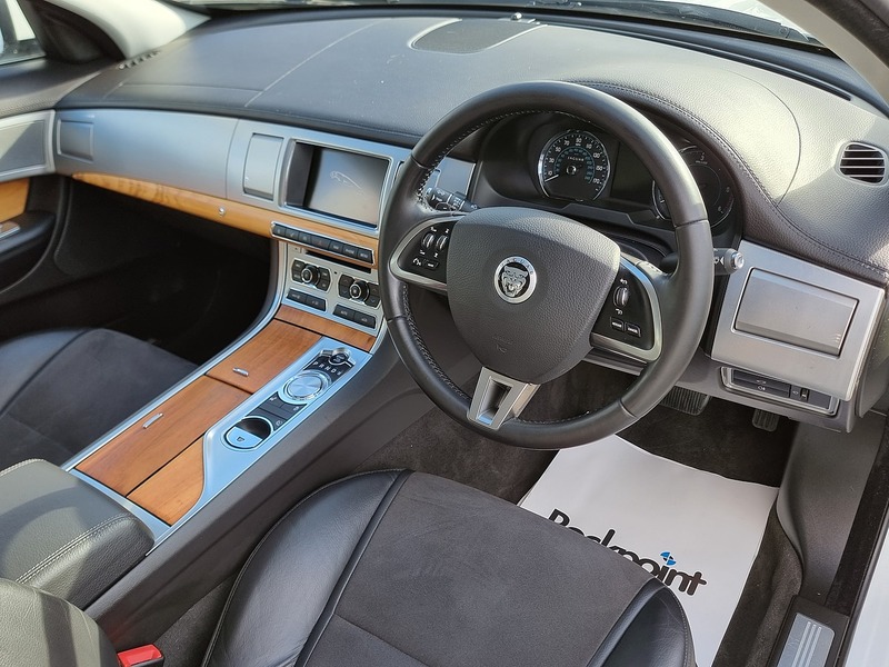 Jaguar XF d SE Business - U91075