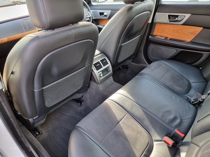 Jaguar XF d SE Business - U91075