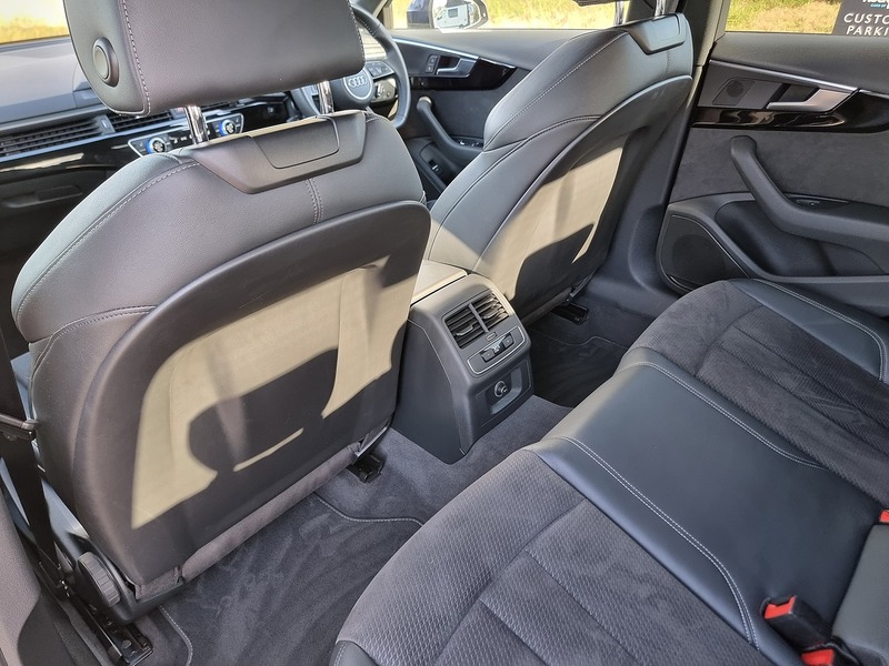 Audi A4 TFSI Black Edition - U91083