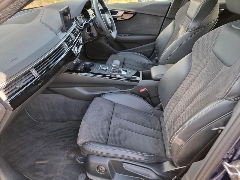Audi A4 TFSI Black Edition - U91083
