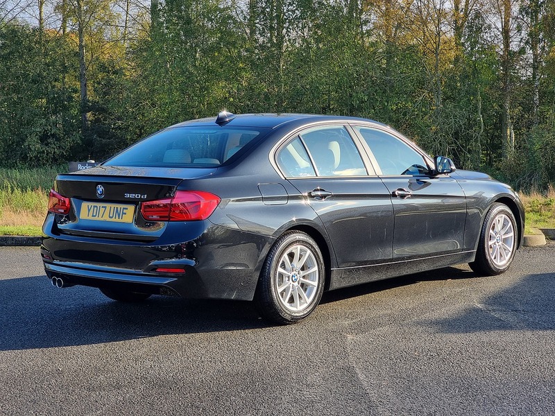 BMW 3 Series 320d ED Plus - U91094
