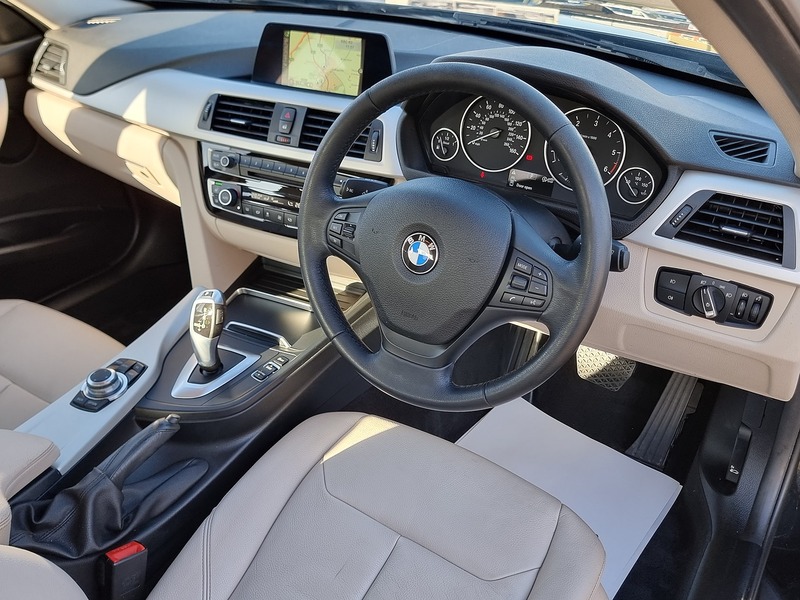 BMW 3 Series 320d ED Plus - U91094