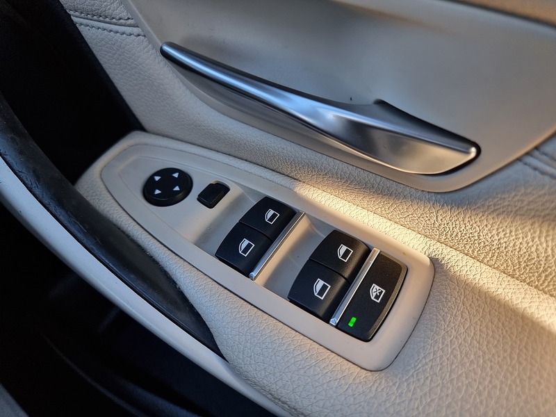 BMW 3 Series 320d ED Plus - U91094