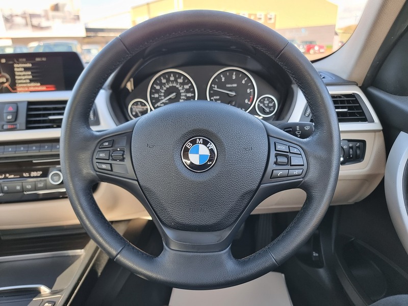 BMW 3 Series 320d ED Plus - U91094