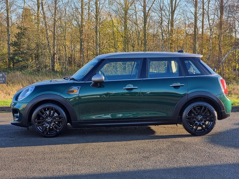 MINI Hatch Cooper Seven - U91103