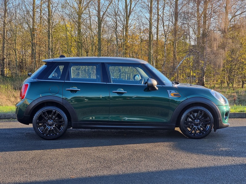 MINI Hatch Cooper Seven - U91103