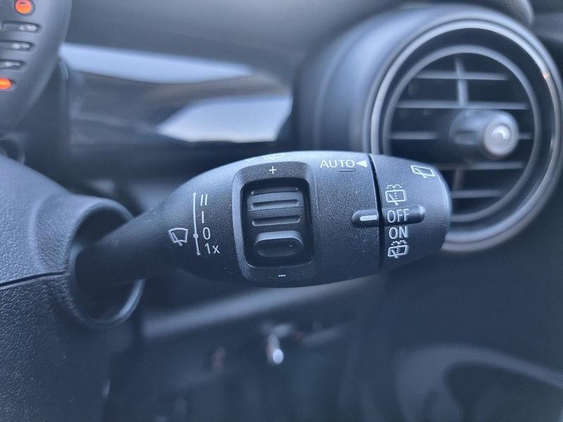 MINI Hatch Cooper Seven - U91103