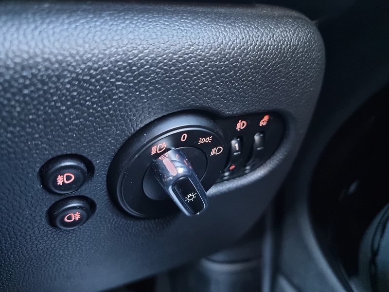 MINI Hatch Cooper Seven - U91103