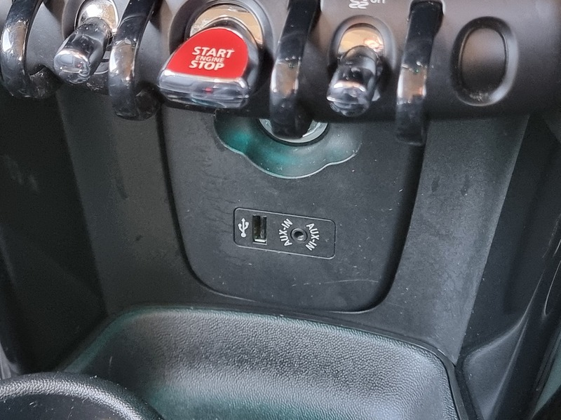 MINI Hatch Cooper Seven - U91103