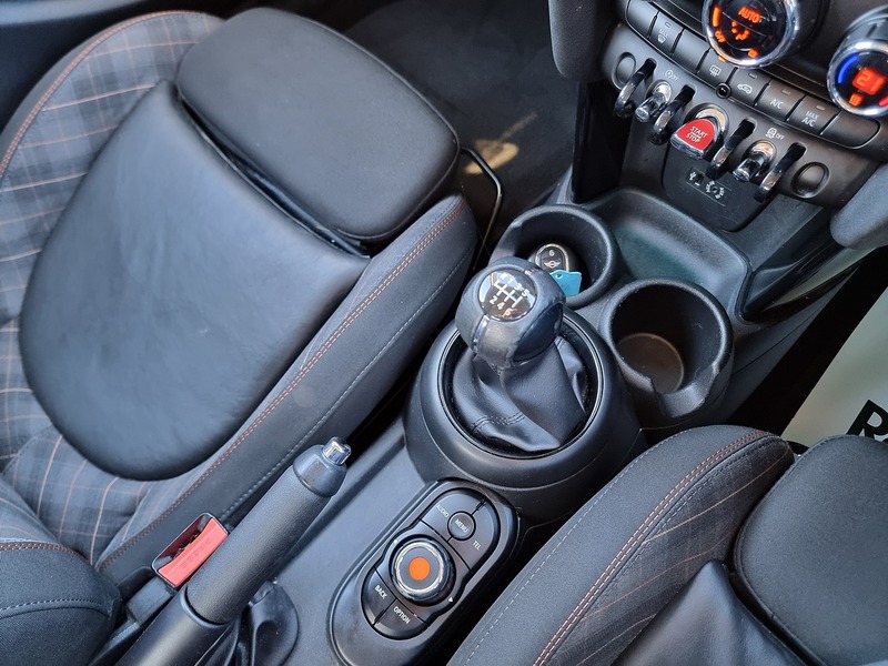 MINI Hatch Cooper Seven - U91103