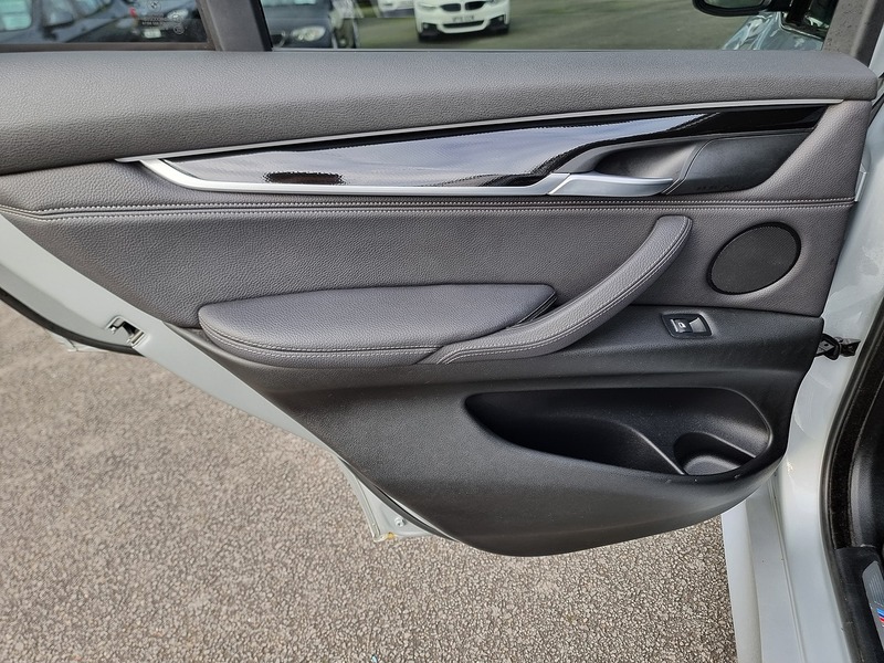 BMW X5 40d M Sport - U91104