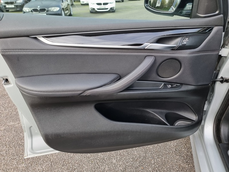 BMW X5 40d M Sport - U91104