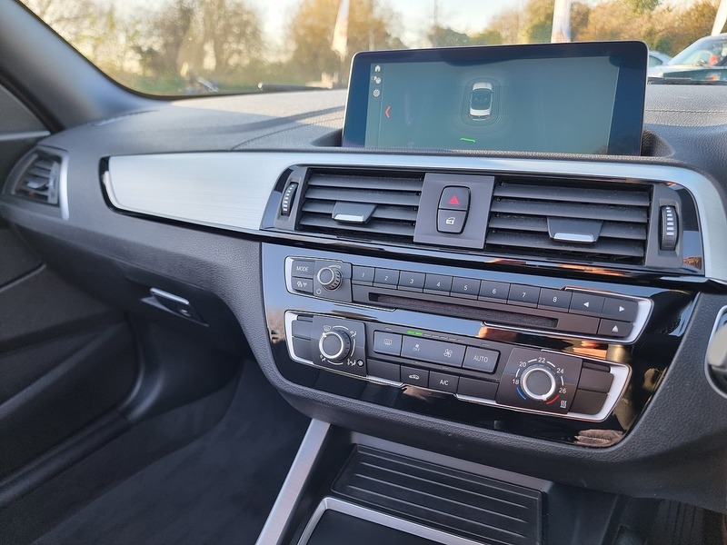 BMW 2 Series 218i M Sport - U91105