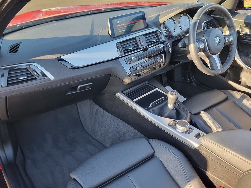 BMW 2 Series 218i M Sport - U91105