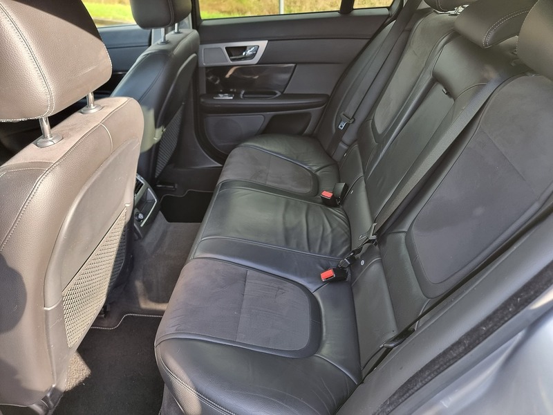 Jaguar XF d Sport - U91118