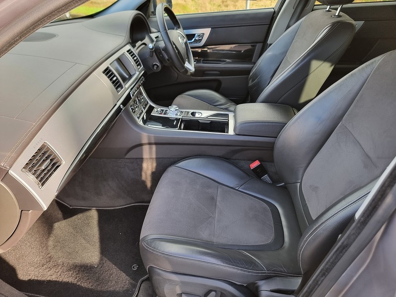 Jaguar XF d Sport - U91118