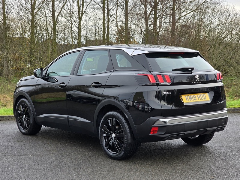 Peugeot 3008 BlueHDi Active - U91121
