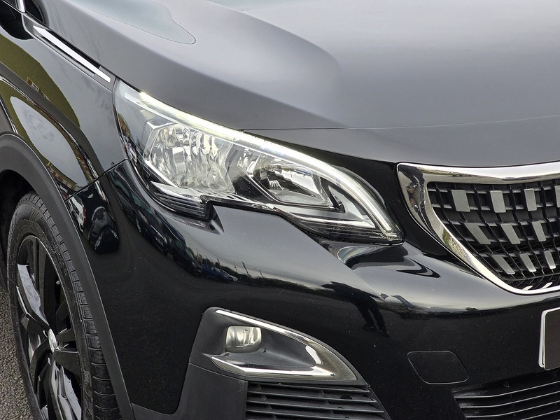 Peugeot 3008 BlueHDi Active - U91121