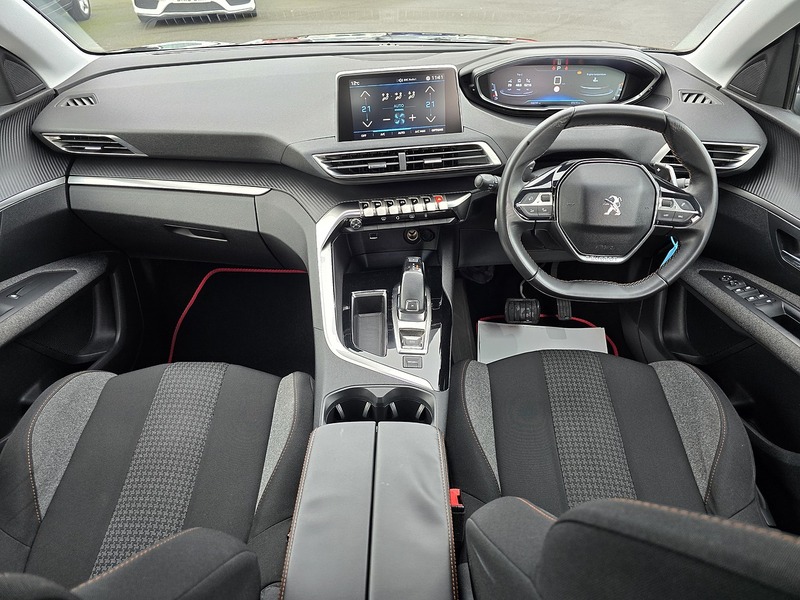 Peugeot 3008 BlueHDi Active - U91121