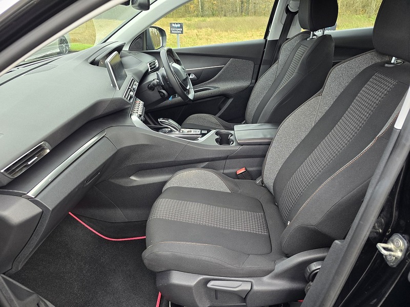 Peugeot 3008 BlueHDi Active - U91121